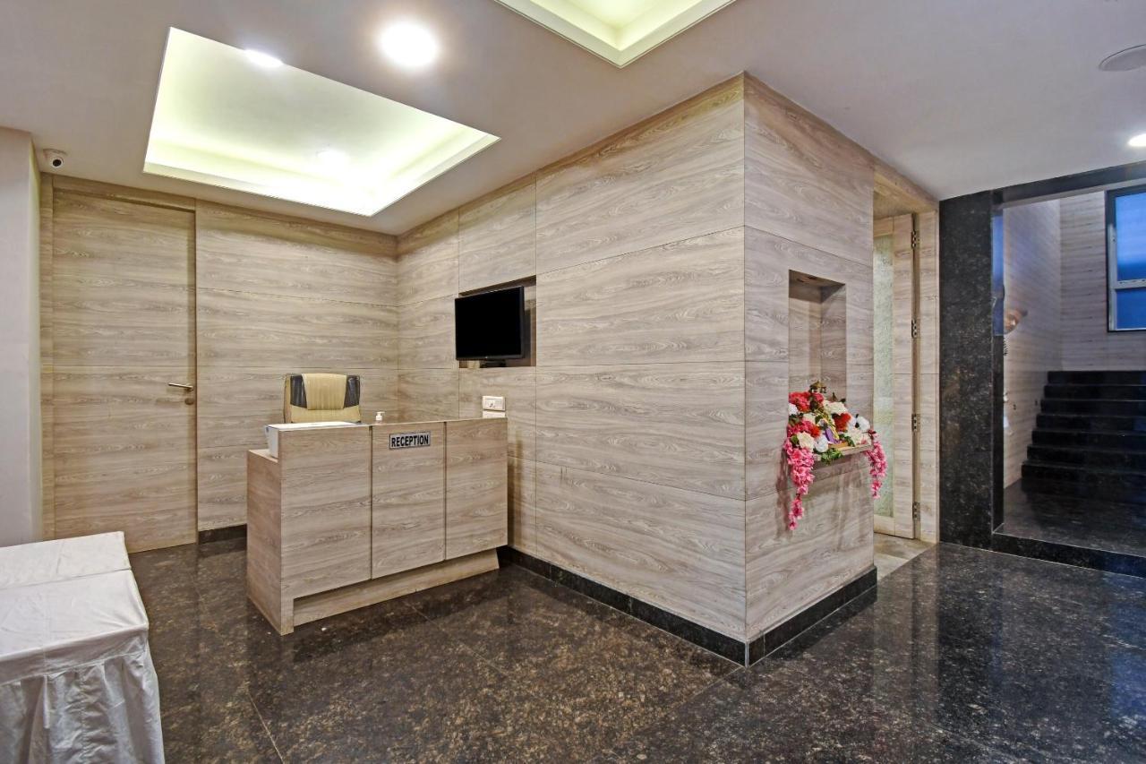 Super Townhouse Hotel All In One Near City Centre Salt Lake Salt Lake City Bagian luar foto