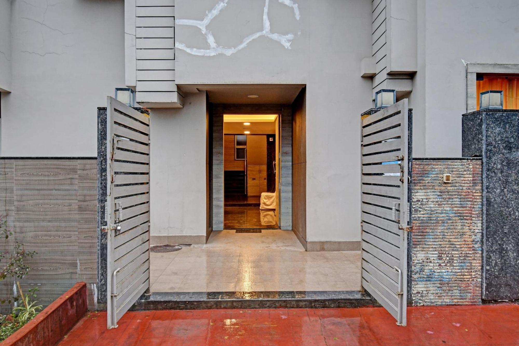 Super Townhouse Hotel All In One Near City Centre Salt Lake Salt Lake City Bagian luar foto
